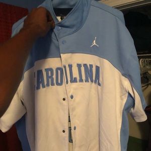 Size XL authentic Micheal Jordan College jer.
